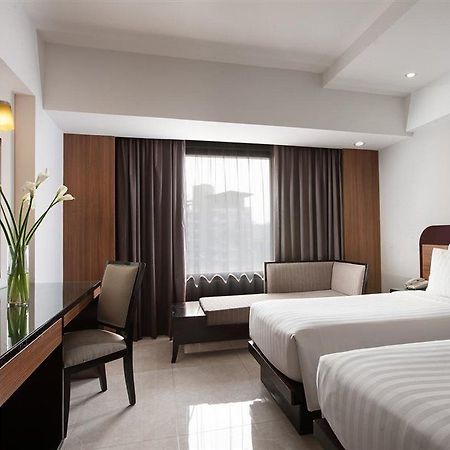 Hotel Santika Semarang Eksteriør bilde
